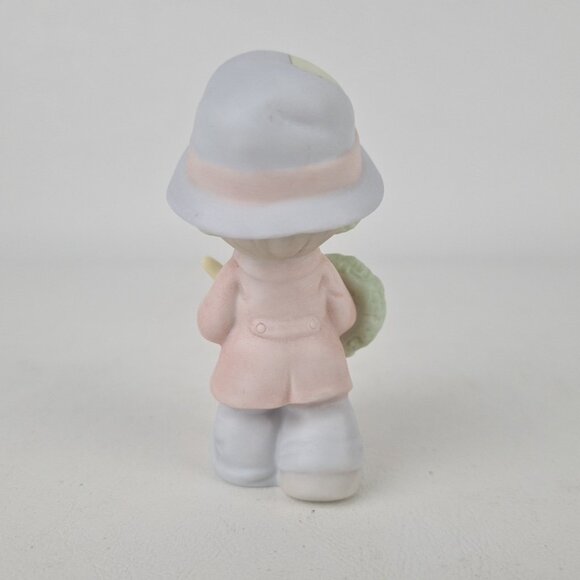 Precious Moments 529435 Dusty Boy w/ Box of Ornament Christmas Figurine - Picture 3 of 5